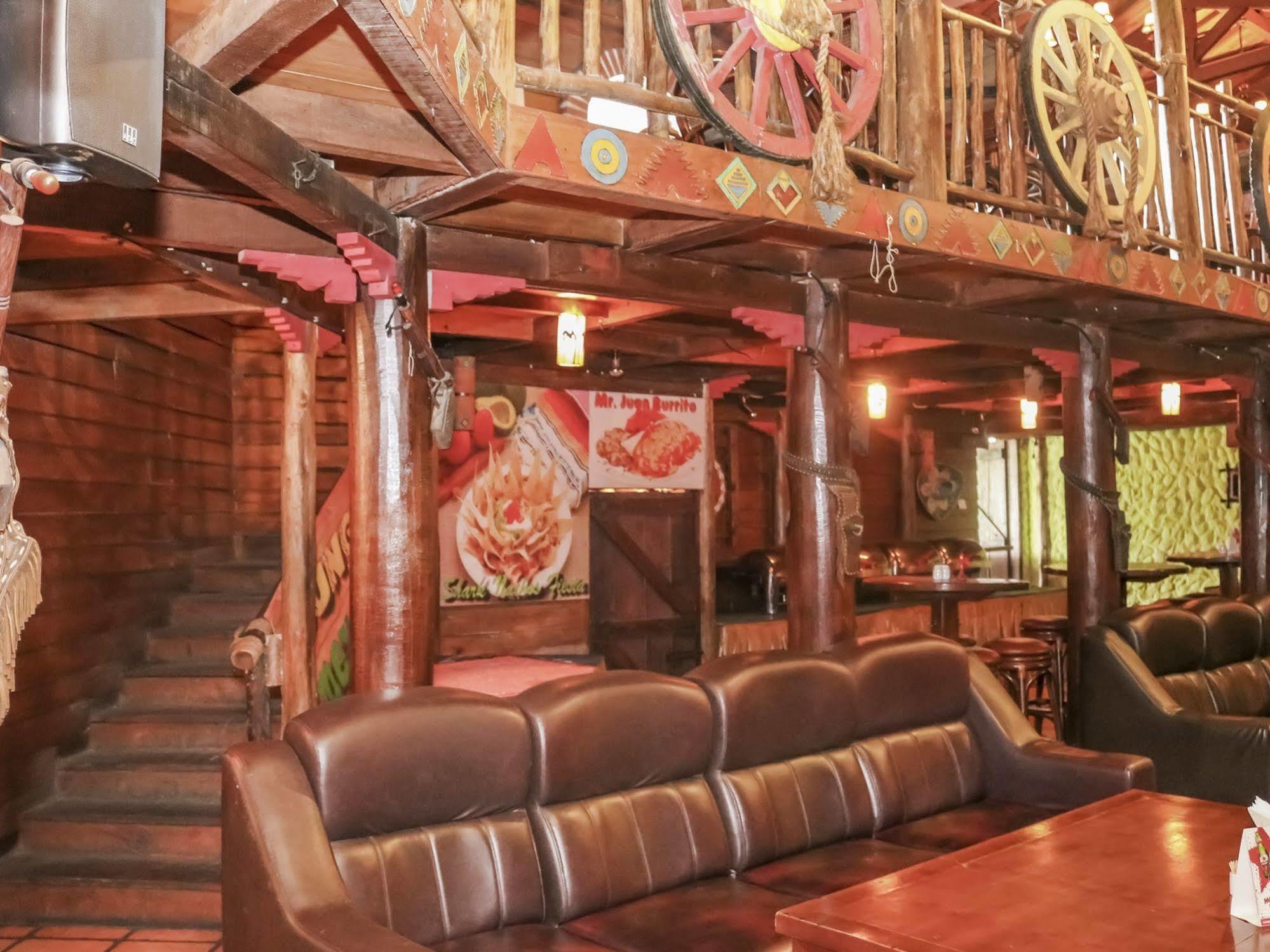Hotel Nida Marvell Cibogo 3*